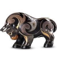 Керамическая фигурка De Rosa Rinconada Emerald Бык Черный